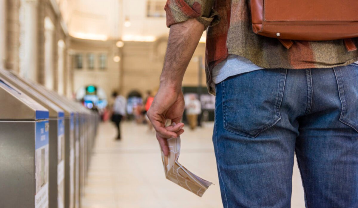 Dicas Essenciais para Evitar Roubos em Suas Viagens!