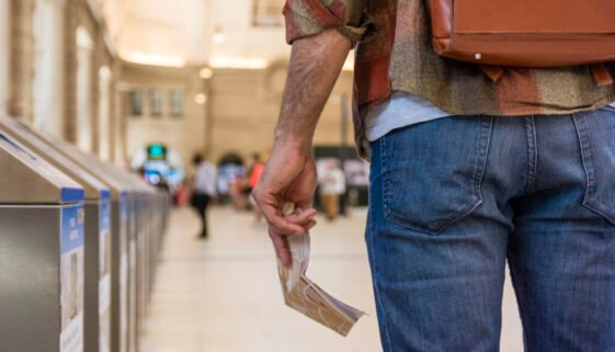 Dicas Essenciais para Evitar Roubos em Suas Viagens!
